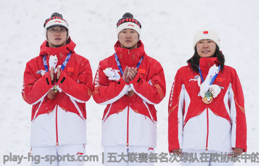 羽毛球比赛中发球高度违规的常见误区与纠正措施